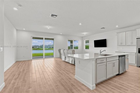 Villa ou maison à vendre à Port St. Lucie, Floride: 3 chambres, 153.94 m2 № 2282151 - photo 6