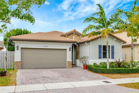 House in Homestead, Florida 4 bedrooms, 185.06 sq.m. № 1579909 - photo 2