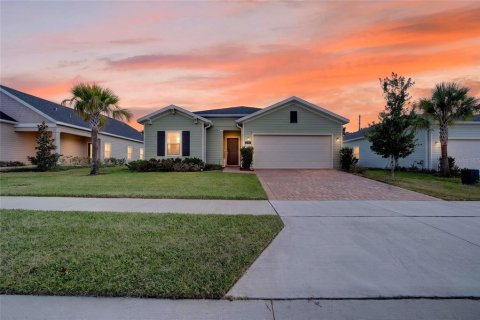 Villa ou maison à louer à Ocala, Floride: 3 chambres, 143.81 m2 № 2395696 - photo 4