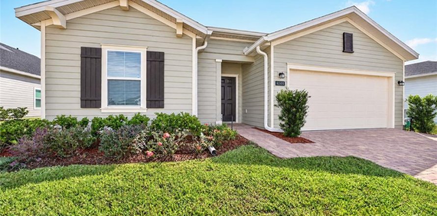 Villa ou maison à Ocala, Floride 3 chambres, 143.81 m2 № 2395696