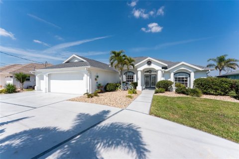 Casa en venta en Rotonda, Florida, 4 dormitorios, 198.44 m2 № 1514611 - foto 2