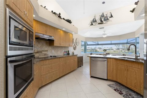 Casa en venta en Rotonda, Florida, 4 dormitorios, 198.44 m2 № 1514611 - foto 18