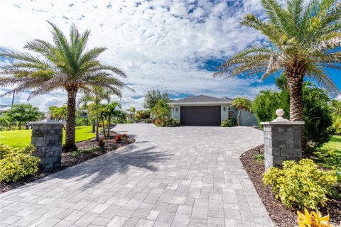 Villa ou maison à vendre à Placida, Floride: 3 chambres, 207.36 m2 № 2149218 - photo 3