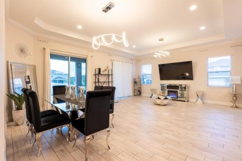 Casa en venta en Davenport, Florida, 4 dormitorios, 211.07 m2 № 1884888 - foto 8