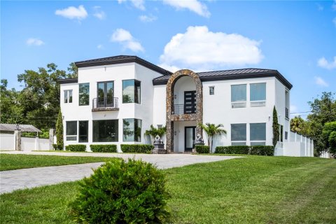 Villa ou maison à DeLand, Floride 4 chambres, 477.89 m2 № 2229939