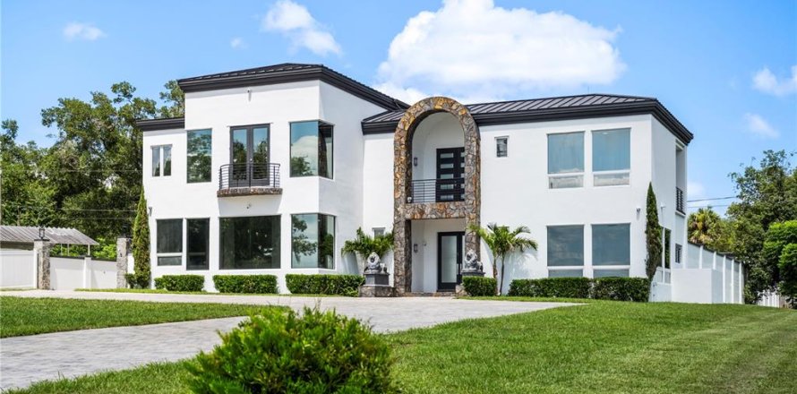 Villa ou maison à DeLand, Floride 4 chambres, 477.89 m2 № 2229939