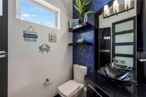 Villa ou maison à vendre à DeLand, Floride: 4 chambres, 477.89 m2 № 2229939 - photo 24