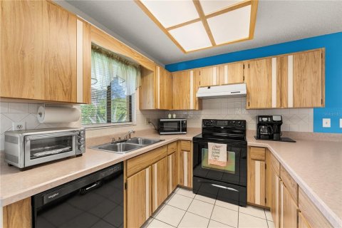 Villa ou maison à vendre à Palm Coast, Floride: 3 chambres, 184.6 m2 № 2423694 - photo 8