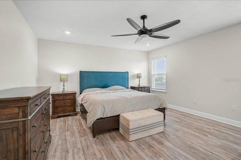 House in Sarasota, Florida 5 bedrooms, 337.51 sq.m. № 2218833 - photo 23