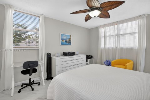 Condominio en venta en Lauderdale Lakes, Florida, 1 dormitorio, 69.49 m2 № 2026135 - foto 21