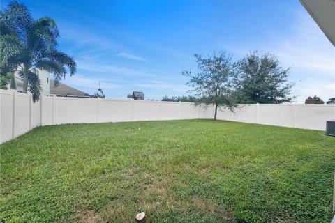 House in Gibsonton, Florida 4 bedrooms, 171.96 sq.m. № 1898454 - photo 22