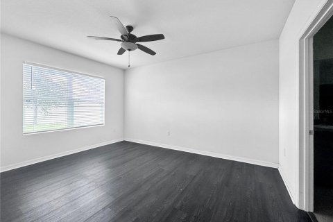 House in Gibsonton, Florida 4 bedrooms, 171.96 sq.m. № 1898454 - photo 21