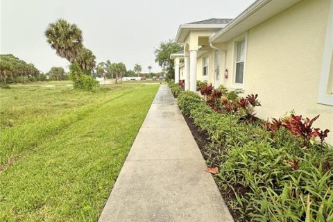 Appartement à louer à Rotonda, Floride: 2 chambres, 90.49 m2 № 2203039 - photo 18