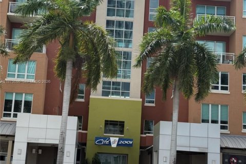 Condo à Miami, Floride, 2 chambres  № 2041463