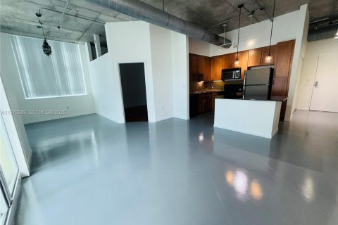 Copropriété à louer à Miami, Floride: 2 chambres, 101.64 m2 № 2041463 - photo 9