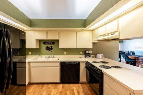 House in Lakeland, Florida 3 bedrooms, 145.67 sq.m. № 1591620 - photo 6