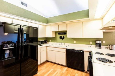 House in Lakeland, Florida 3 bedrooms, 145.67 sq.m. № 1591620 - photo 5