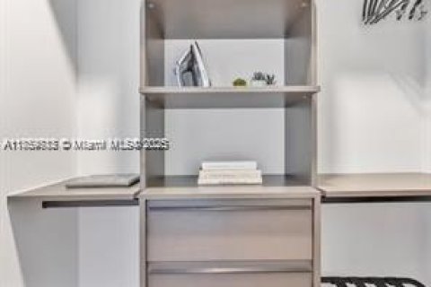 Copropriété à vendre à Miami, Floride: 2 chambres, 91.32 m2 № 1886538 - photo 20