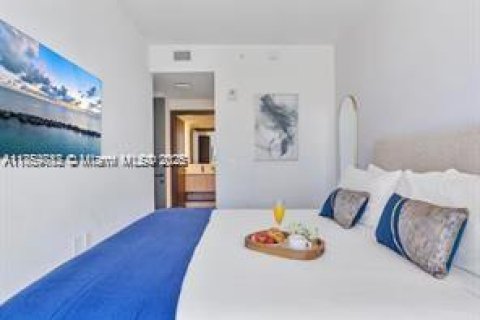 Copropriété à vendre à Miami, Floride: 2 chambres, 91.32 m2 № 1886538 - photo 12