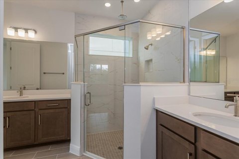 House in Winter Garden, Florida 3 bedrooms, 216.83 sq.m. № 940069 - photo 3