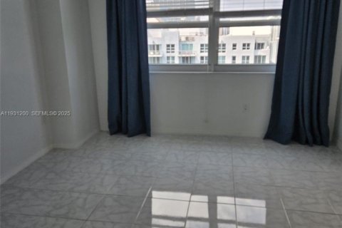 Снять в аренду кондоминиум в Майами, Флорида 2 спальни, 105.91м2, № 1989638 - фото 7