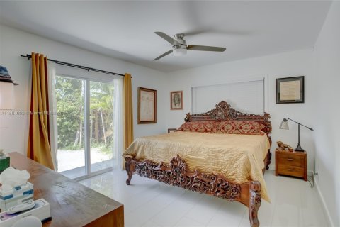 House in Fort Lauderdale, Florida 3 bedrooms, 139.73 sq.m. № 1978512 - photo 23