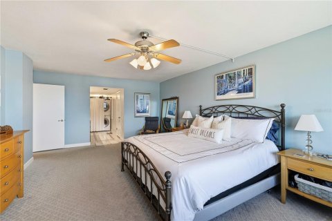 Condo in Clearwater, Florida, 2 bedrooms  № 2225815 - photo 24