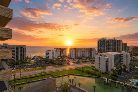 Condo in Clearwater, Florida, 2 bedrooms  № 2225815 - photo 19