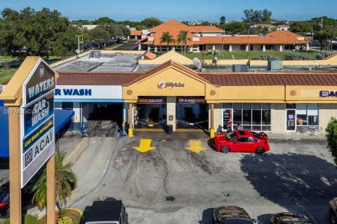 Купить коммерческую недвижимость в Бока-Ратон, Флорида № 1982368 - фото 2