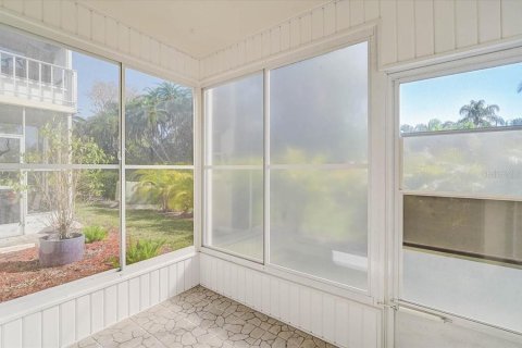 Condominio en venta en Sarasota, Florida, 2 dormitorios, 93.65 m2 № 2165929 - foto 20