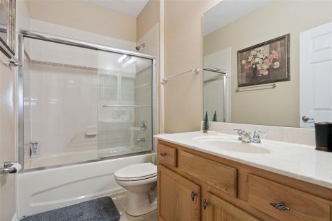 Casa en venta en Davenport, Florida, 6 dormitorios, 331.01 m2 № 2157563 - foto 14
