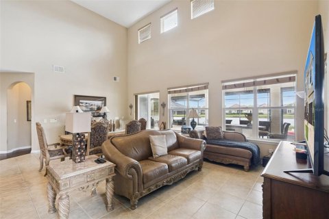 Casa en venta en Davenport, Florida, 6 dormitorios, 331.01 m2 № 2157563 - foto 20