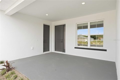 Casa en venta en Winter Haven, Florida, 4 dormitorios, 220.92 m2 № 2093467 - foto 4