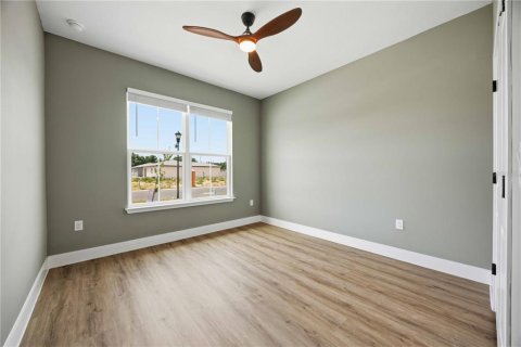 Casa en venta en Winter Haven, Florida, 4 dormitorios, 220.92 m2 № 2093467 - foto 30