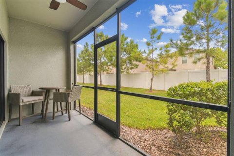 Townhouse in Tampa, Florida 2 bedrooms, 143.81 sq.m. № 1843789 - photo 27
