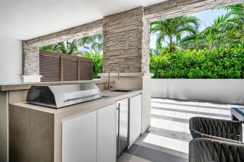 Condominio en Boca Raton, Florida, 3 dormitorios № 2186984