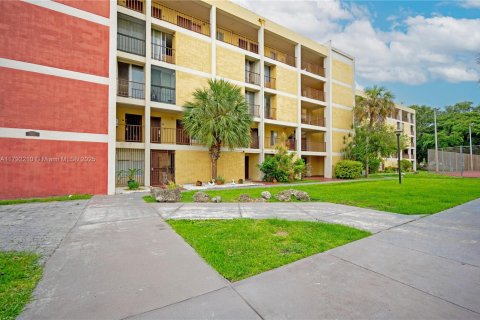 Condominio en venta en Miami, Florida, 2 dormitorios, 103.4 m2 № 1728024 - foto 1