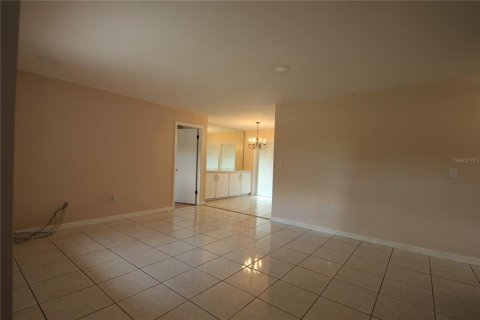 Casa en venta en Altamonte Springs, Florida, 3 dormitorios, 101.08 m2 № 1850311 - foto 6