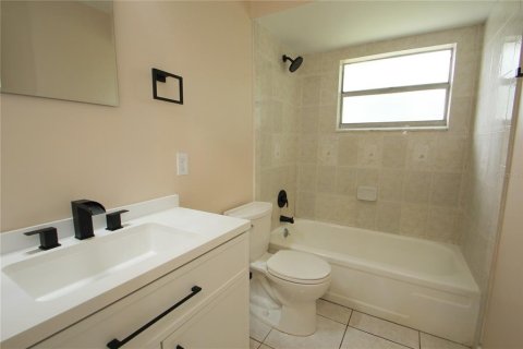 Casa en venta en Altamonte Springs, Florida, 3 dormitorios, 101.08 m2 № 1850311 - foto 8