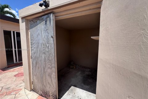 Купить виллу или дом в Холливуд, Флорида 3 спальни, 118.73м2, № 1972977 - фото 18