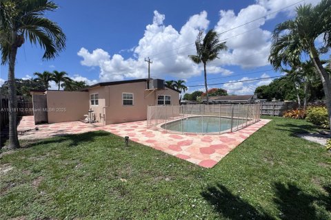 Купить виллу или дом в Холливуд, Флорида 3 спальни, 118.73м2, № 1972977 - фото 22