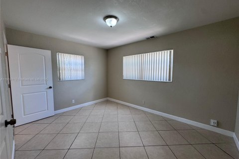 Купить виллу или дом в Холливуд, Флорида 3 спальни, 118.73м2, № 1972977 - фото 13