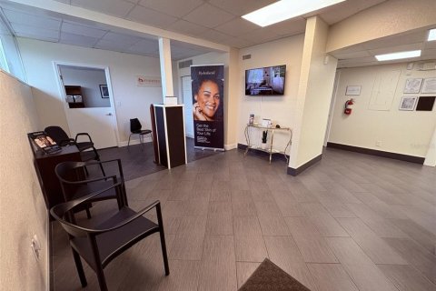 Immobilier commercial à louer à Clearwater, Floride: 315.87 m2 № 2195155 - photo 5
