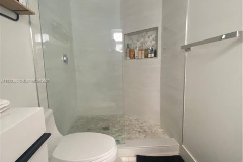 Villa ou maison à vendre à Doral, Floride: 2 chambres, 98.85 m2 № 1779733 - photo 22