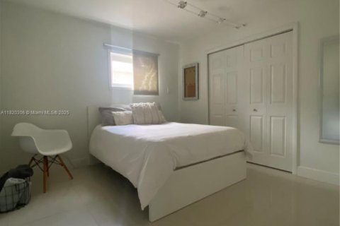 Villa ou maison à vendre à Doral, Floride: 2 chambres, 98.85 m2 № 1779733 - photo 23