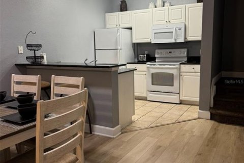 Touwnhouse à vendre à Kissimmee, Floride: 3 chambres, 120.77 m2 № 2409788 - photo 7