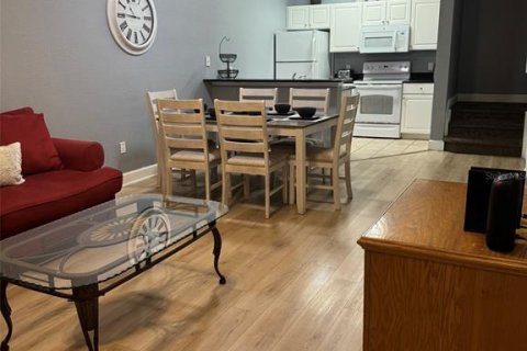Touwnhouse à vendre à Kissimmee, Floride: 3 chambres, 120.77 m2 № 2409788 - photo 3
