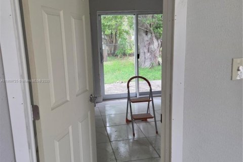Villa ou maison à vendre à Fort Lauderdale, Floride: 4 chambres, 174.47 m2 № 1896843 - photo 7