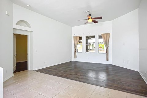Villa ou maison à vendre à Venice, Floride: 4 chambres, 276.85 m2 № 1724703 - photo 4