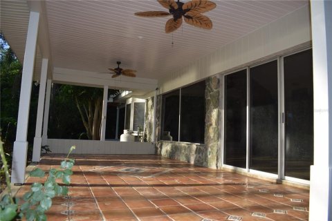 House in Odessa, Florida 4 bedrooms, 403.38 sq.m. № 2206063 - photo 9